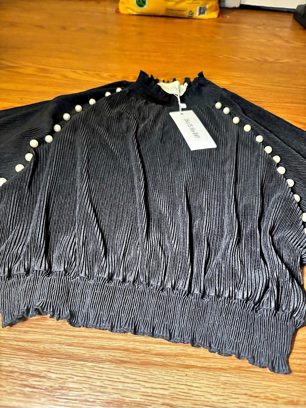 this is the Day Pleated Pearl-Trim Blouse in Black Medium NWT